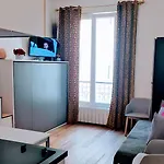 Palace, Chez Margot アパート *