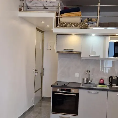 Palace, Chez Margot * トルヴィル＝シュル＝メール