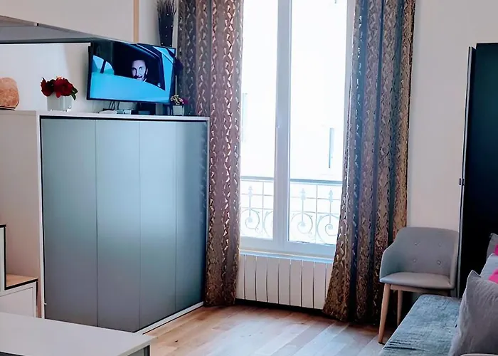 Palace, Chez Margot Apartment *